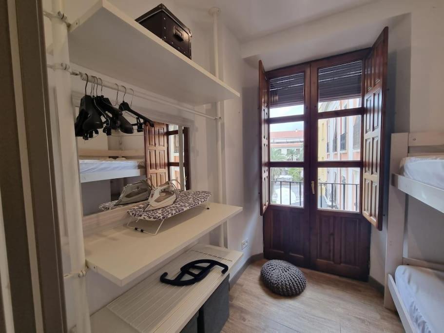 Exclusividad A Pie De La Torre De La Catedral Appartement Granada Buitenkant foto