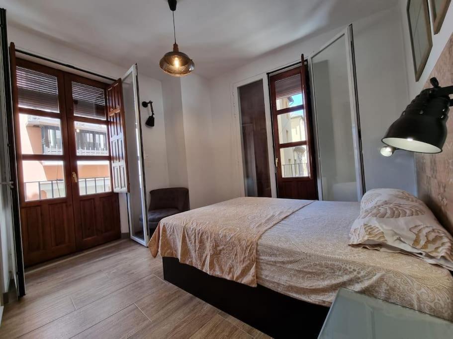 Exclusividad A Pie De La Torre De La Catedral Appartement Granada Buitenkant foto